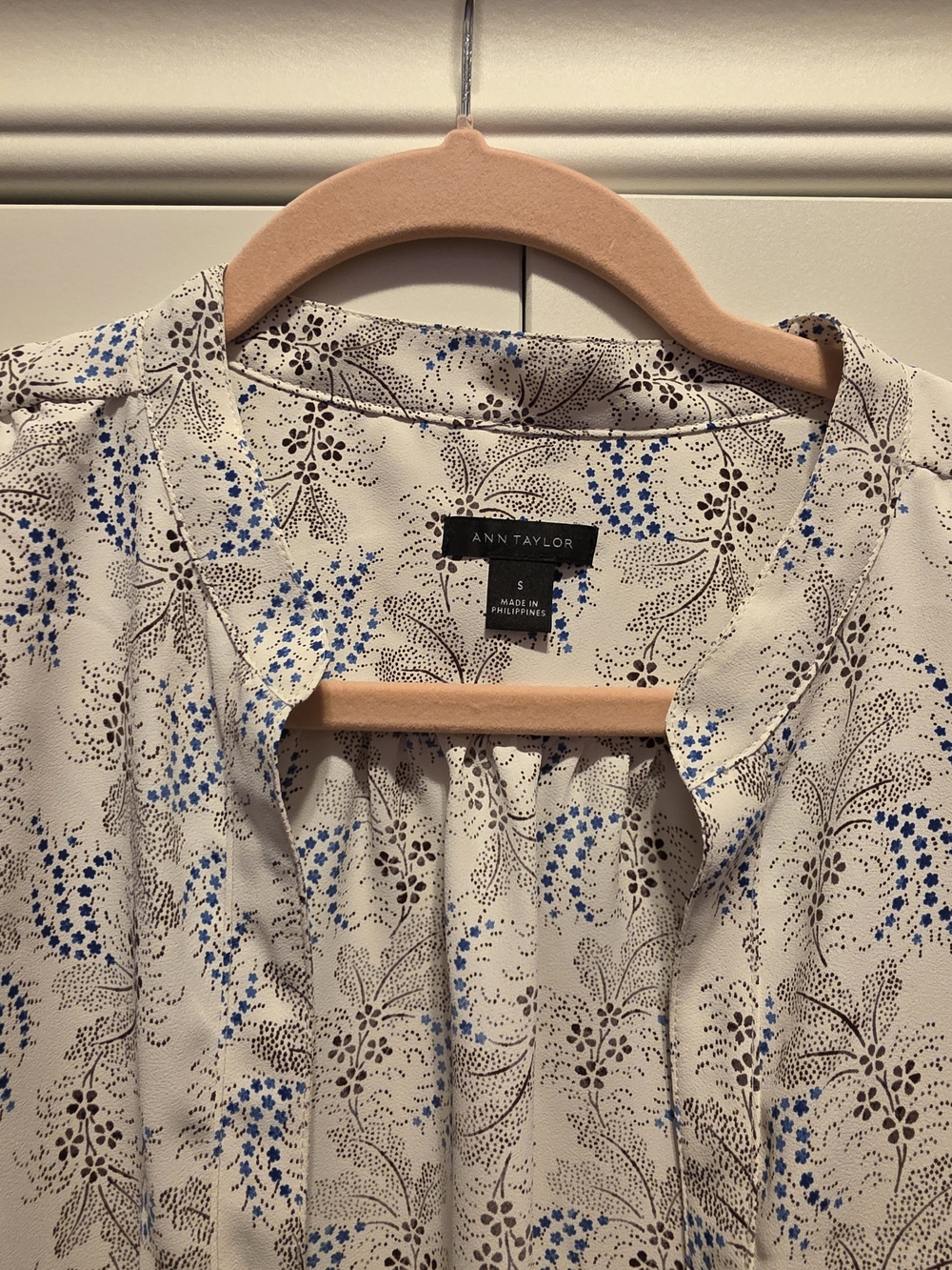 Ann Taylor Cream Button-Down Blouse with Blue and Brown Floral Motif - Picture 4 of 5
